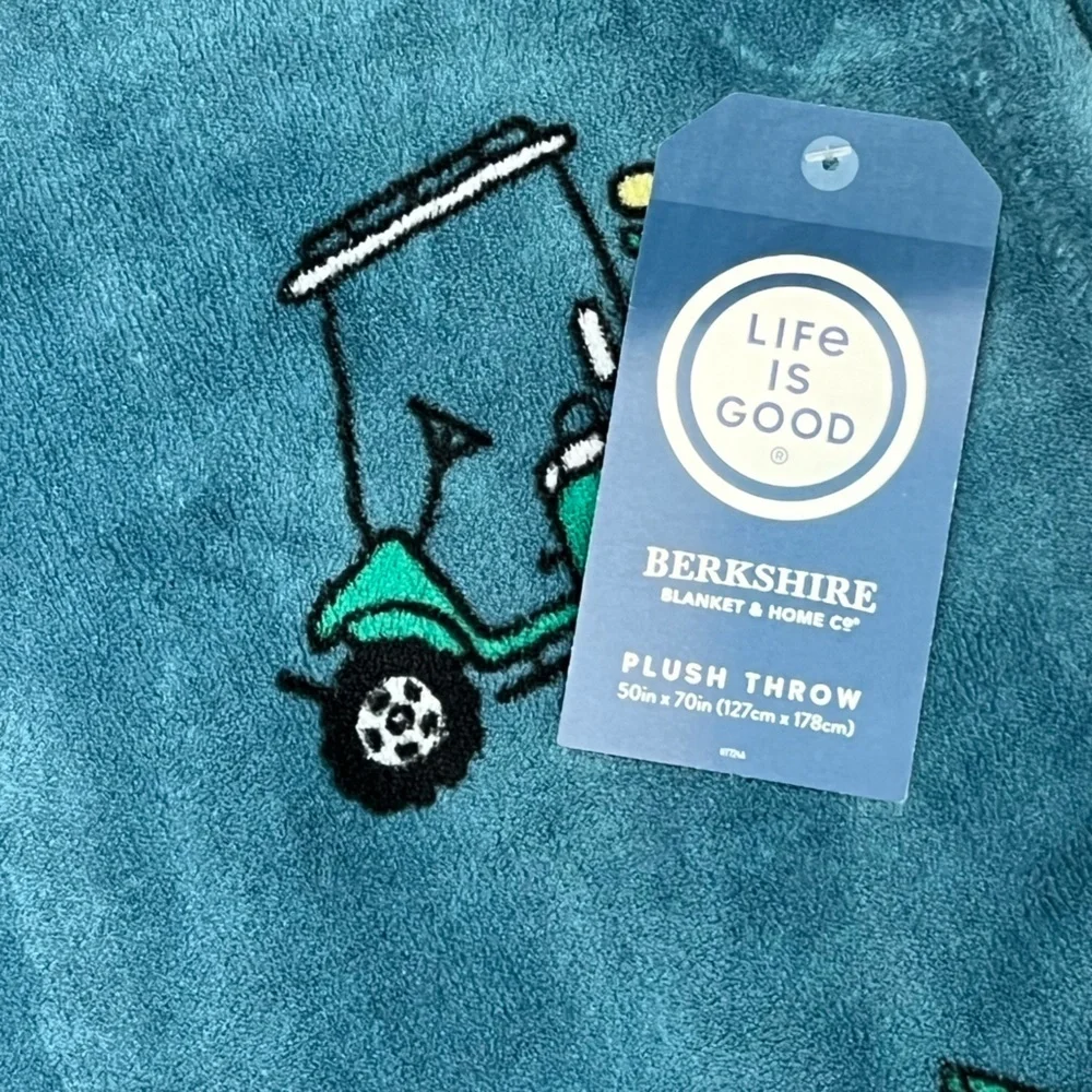 Life is Good - ‘Golf’ throw. 50” x 70”. NWT. Last one! Firm!